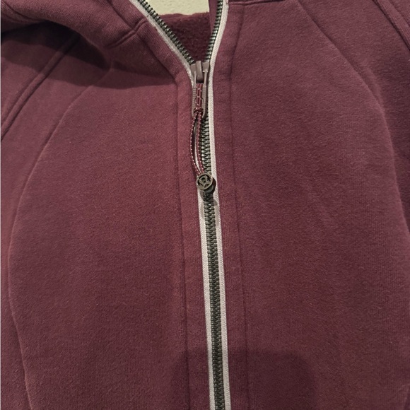 Lululemon Burgundy Full Zip Scuba Hoodie Thumbholes Size 8 - Picture 2 of 6